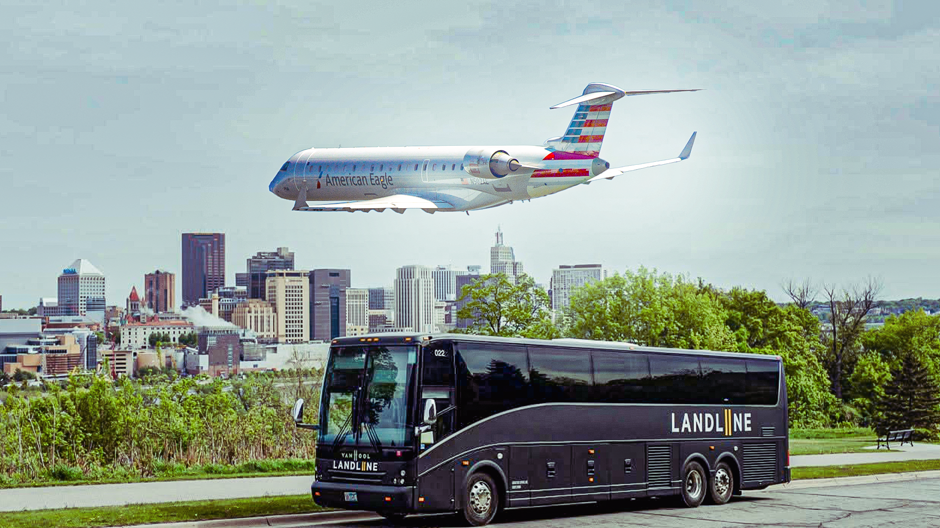 Report: American Airlines Replaced Its 84-Mile Chicago Bus With Bombardier CRJ700 Jets After Travelers Booked 'Flights' That Weren't