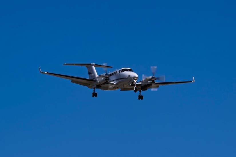 Beechcraft aircraft landing