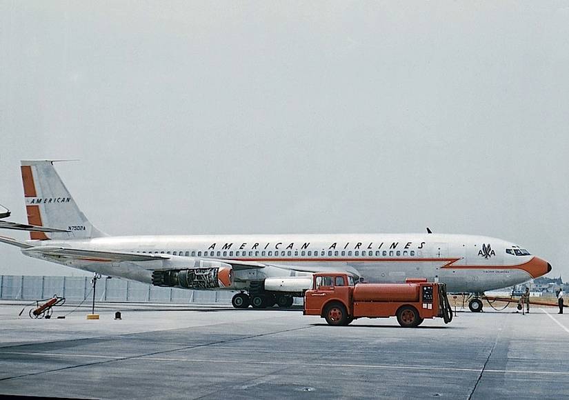 Boeing 707-123, American Airlines parked at Los Angeles International Airport