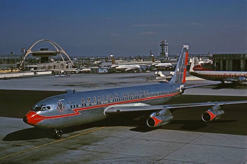 Boeing 707-123B, American Airlines parked at Los Angeles International