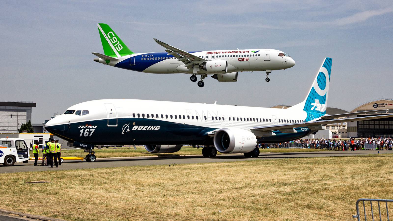 Boeing 737 MAX vs COMAC C919: O Duelo dos Jatos Comerciais em 2026