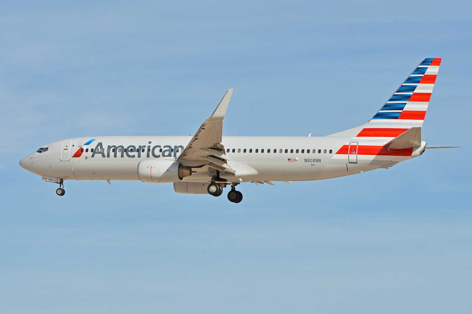 American 737-800