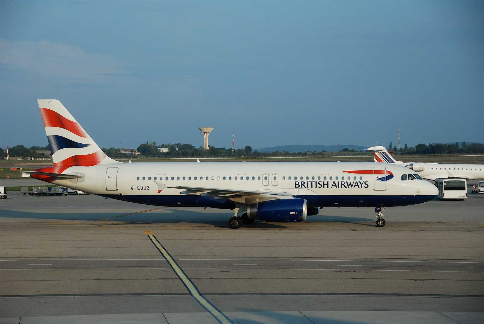 British Airways A320 at Lyon