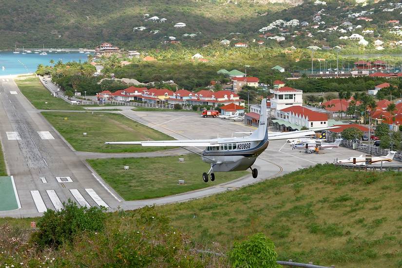 This Is How Fast A Cessna Grand Caravan Can Fly