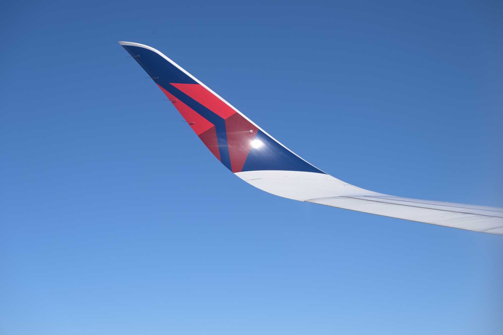 Delta_Air_Lines_Airbus_A350-900_N512DN_winglet