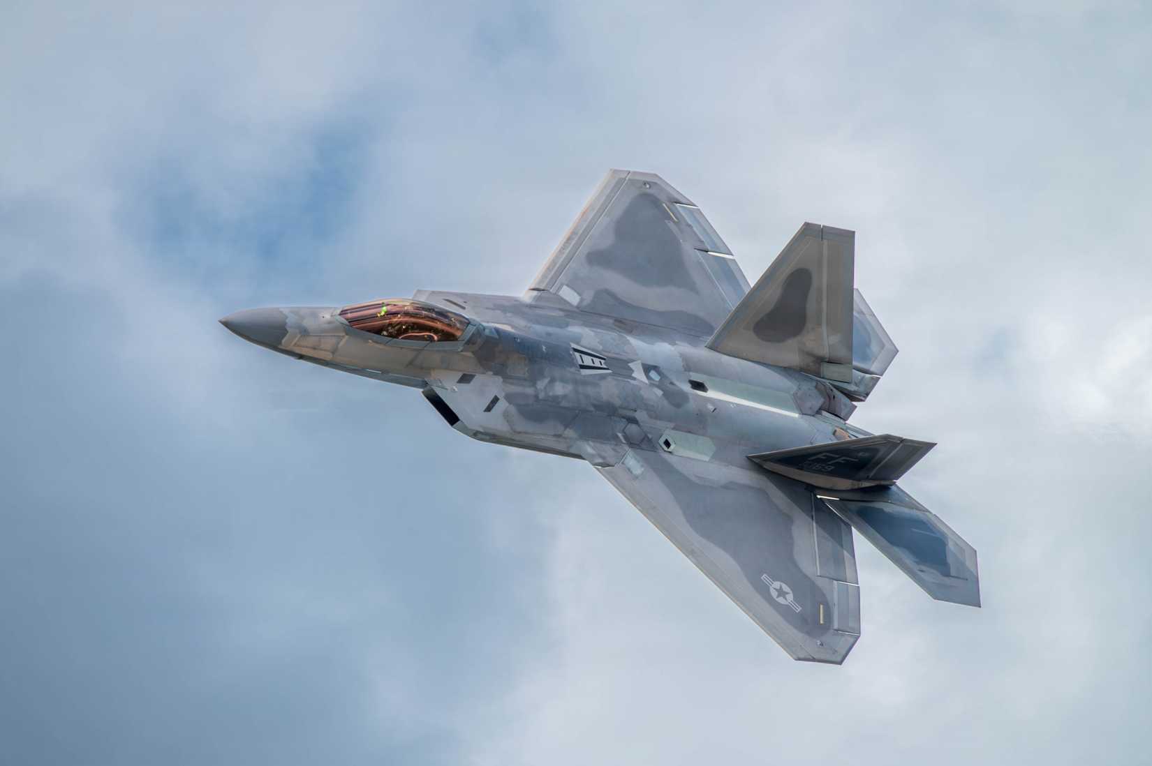 F-22 Demo Team Performs at NAS Oceana Air Show