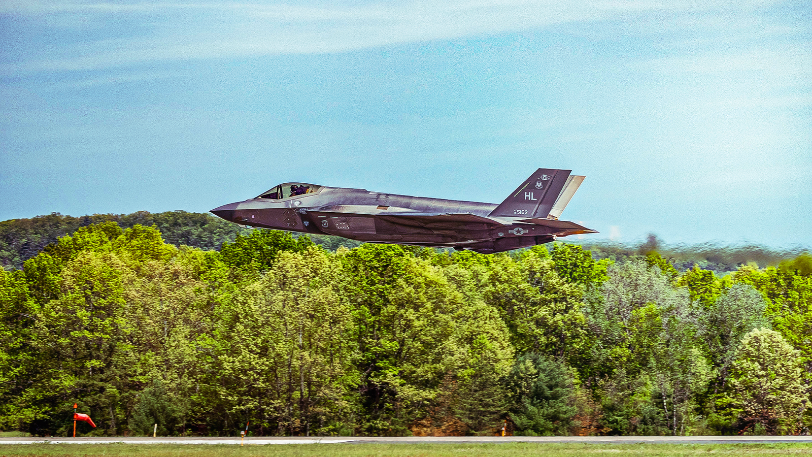 US Air Force plans 544 F‑35A fighters for 2026, with 25 new jets fielded