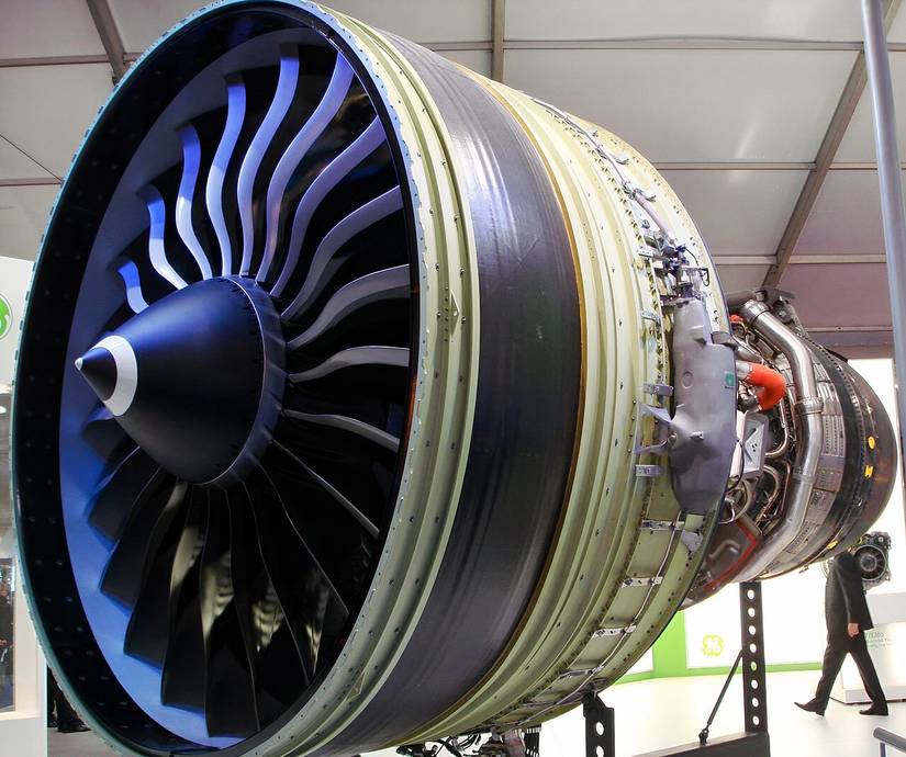 General Electric GE90 displayed at Farnborough Air Show 2008