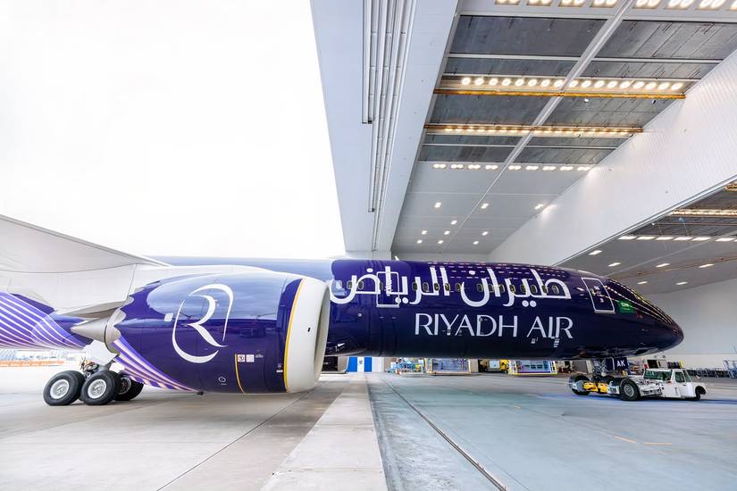 Riyadh Air 787-9 in indigo livery