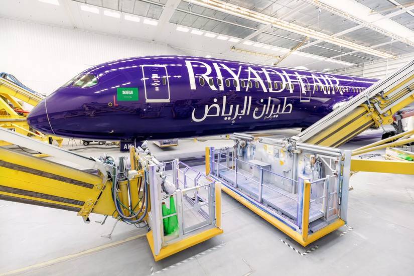 Riyadh Air 787-9 in indigo livery