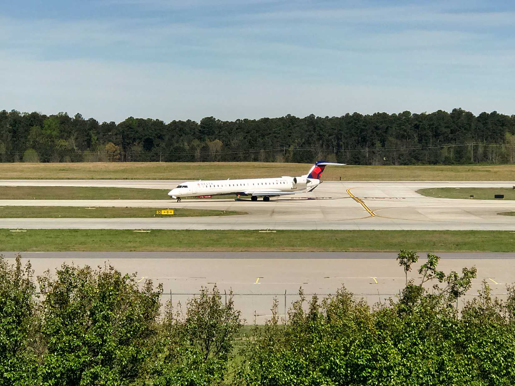 A Delta Air Lines CRJ-900 taxiing
