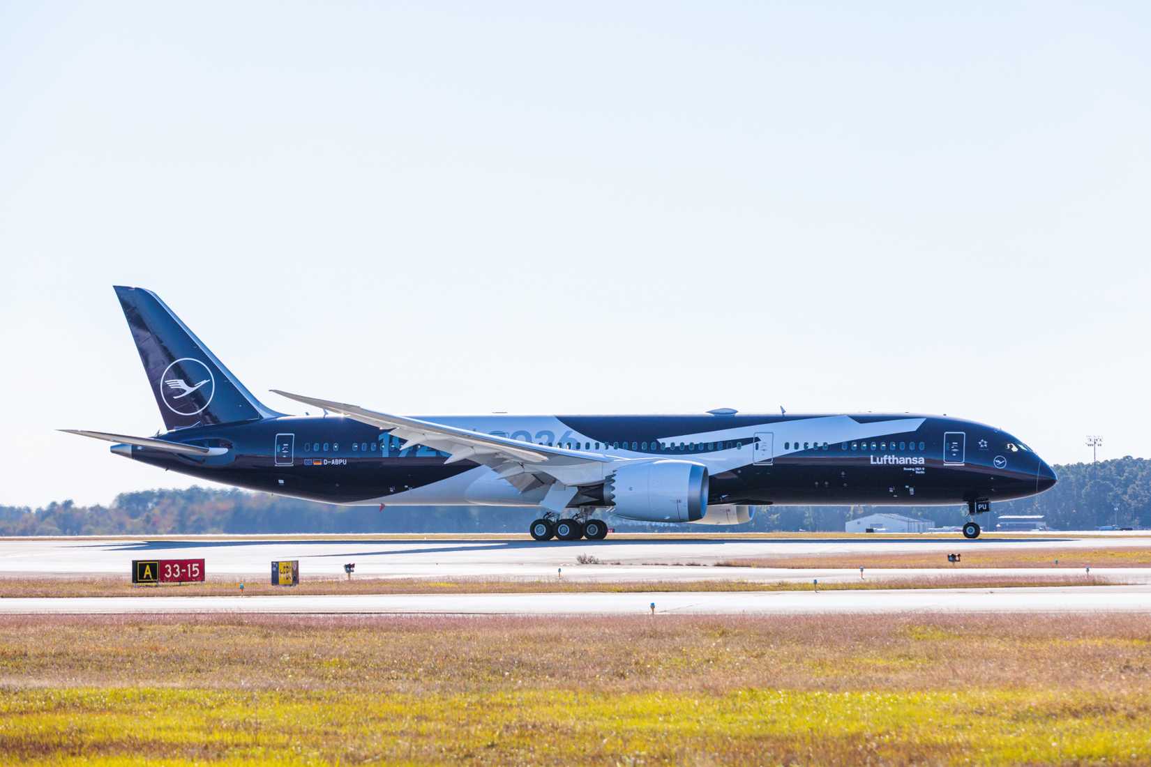 Lufthansa Boeing 787-9 in 100 Years special livery