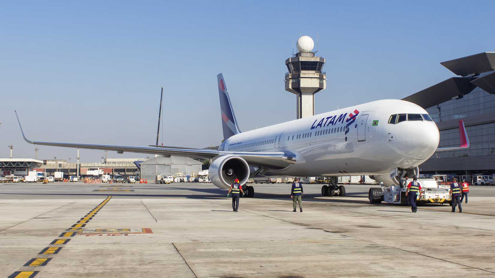 LATAM Boeing 767-300