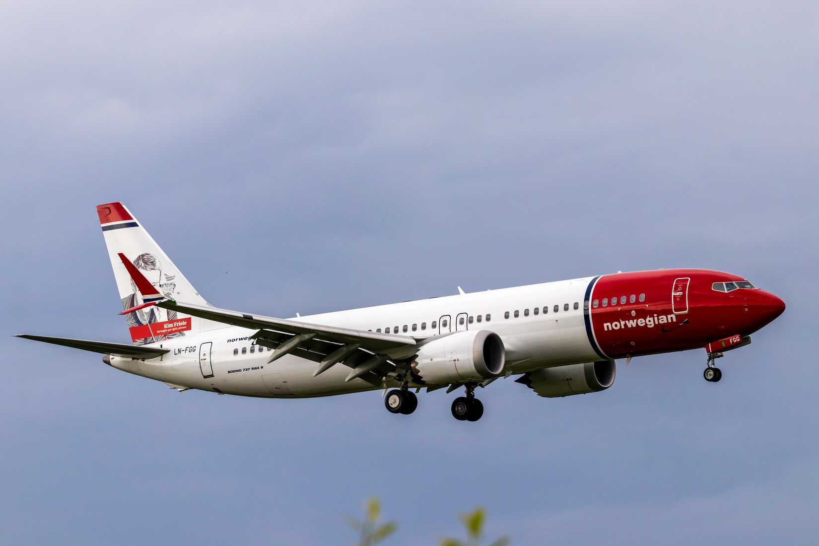 LN-FGG_737_MAX_Norwegian_ARN_01