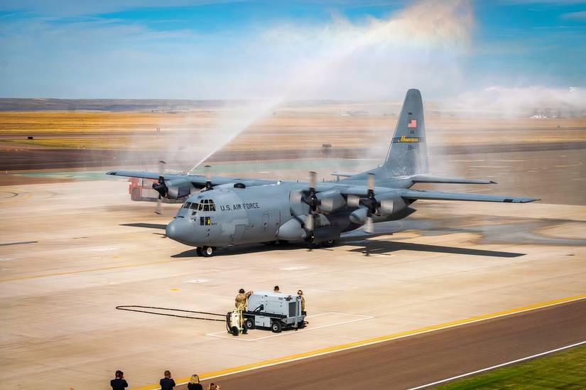 A photo of a Montana Air National Guard C-130H having just landed following its final flight.