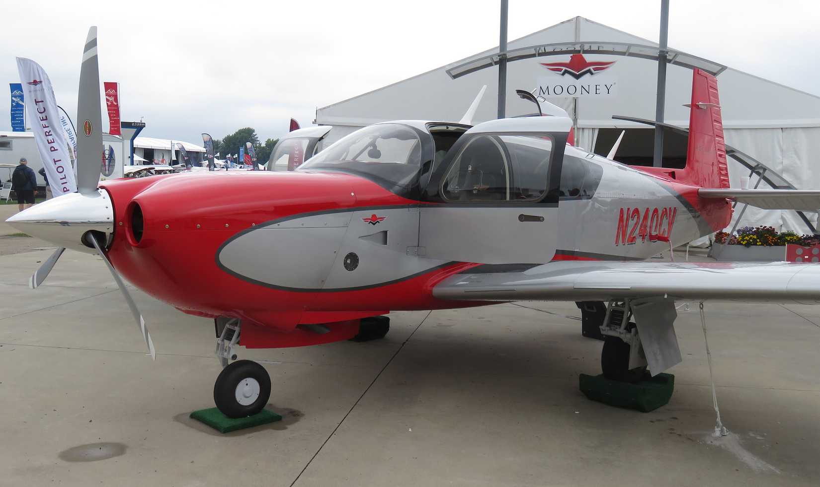 Mooney Acclaim Ultra