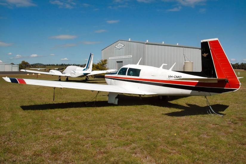 Mooney M20