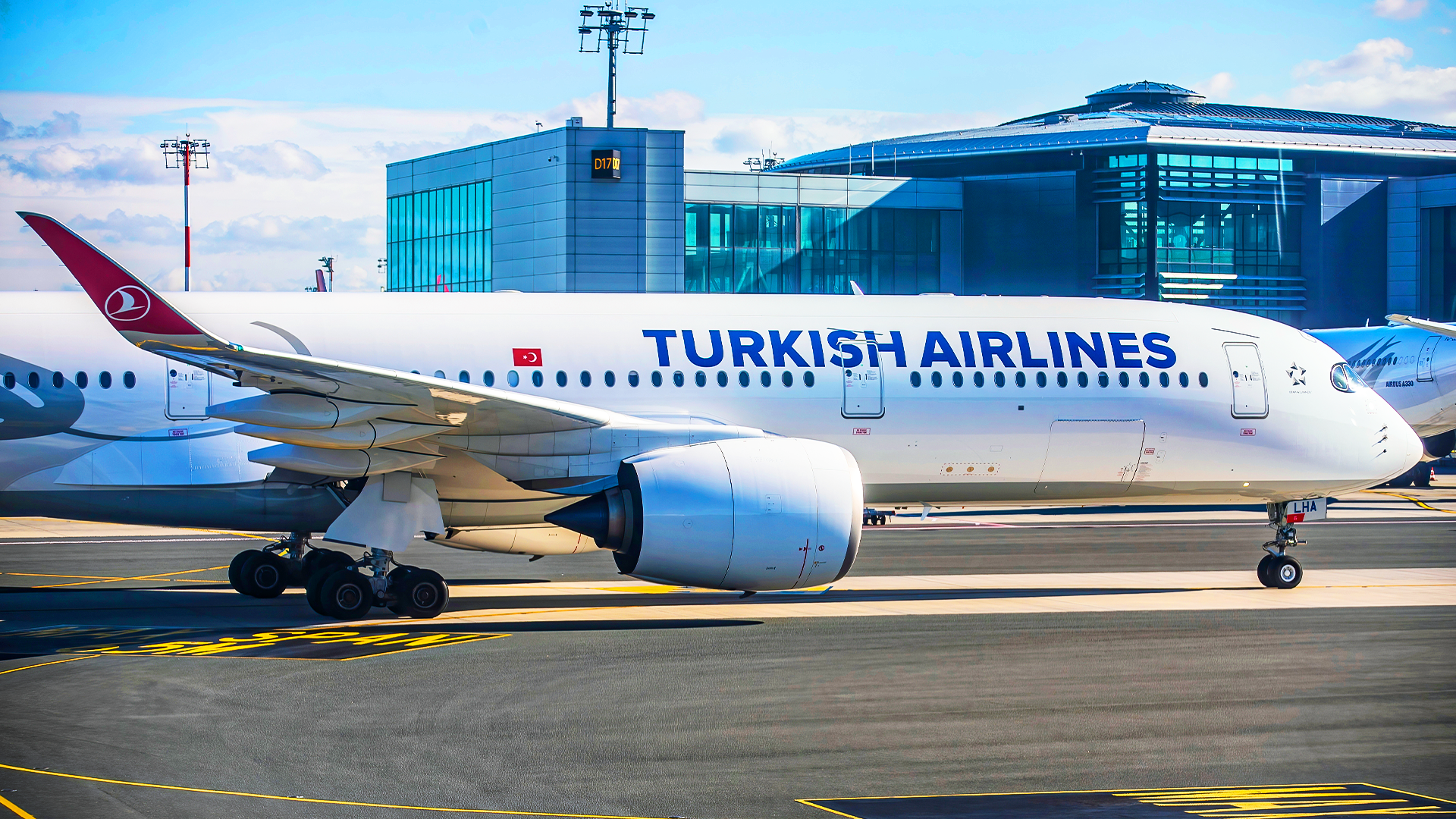 Deep Dive: Why No Engine Other Than One Can Power Airbus' Most Fuel-Efficient Widebody