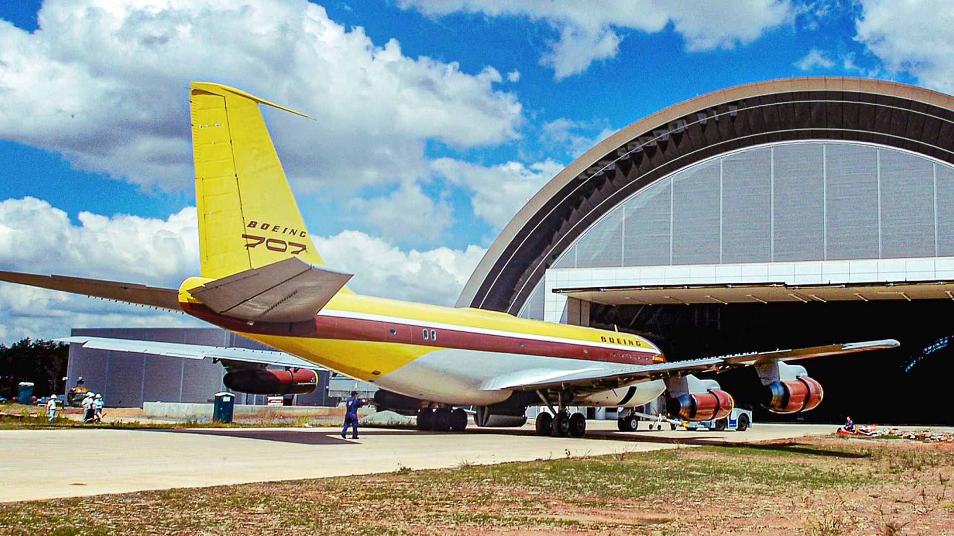Operation Guillotine: How The Boeing 707 Paved The Way For The Design Of Today's Fuselages