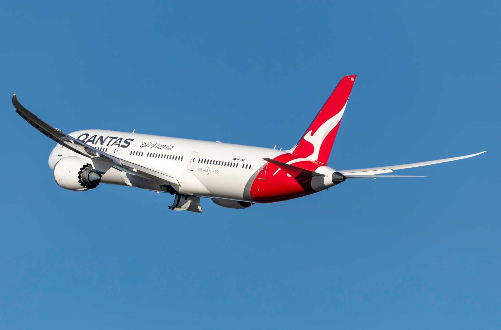 Qantas Boeing 787-9 takeoff blue sky