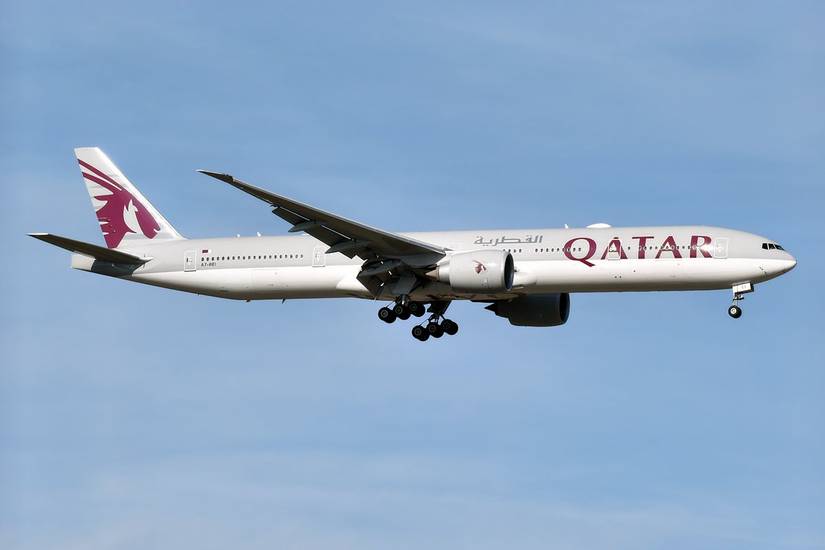 Qatar Airways 777-300ER final