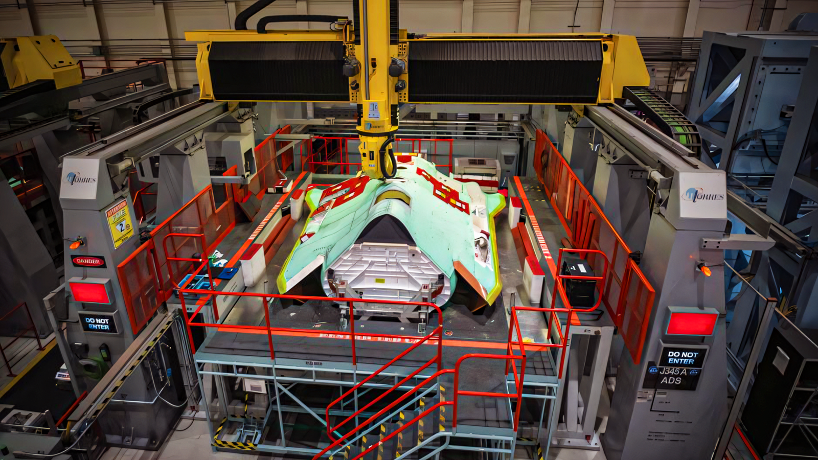 Northrop Grumman co‑bot reduces F‑35 CNI bolt installation from hours to minutes