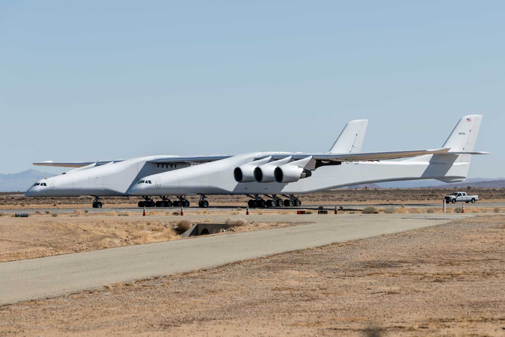 Scaled Composites Stratolaunch Taxiing