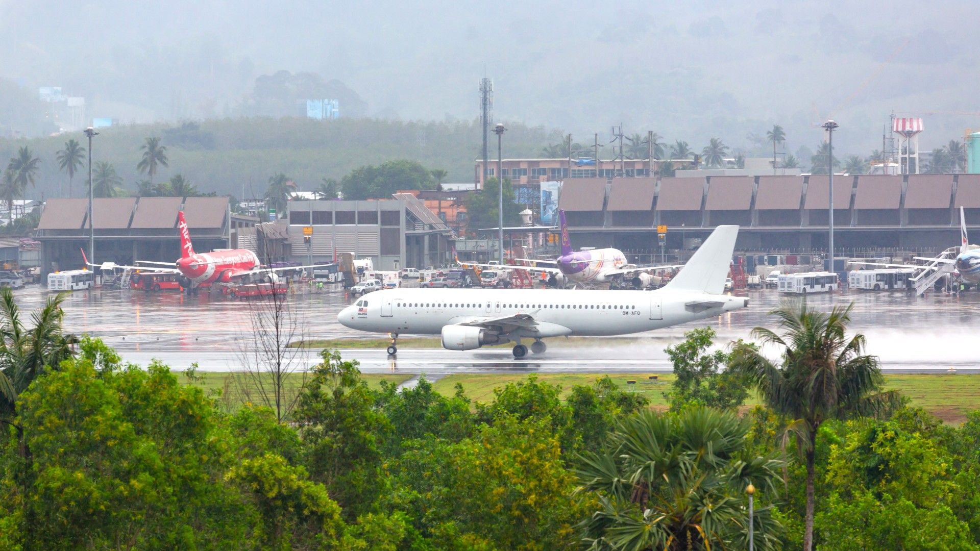 Typhoon Champi Threatens Asian Hubs With Flight Cuts: Military Aviation Also Hit