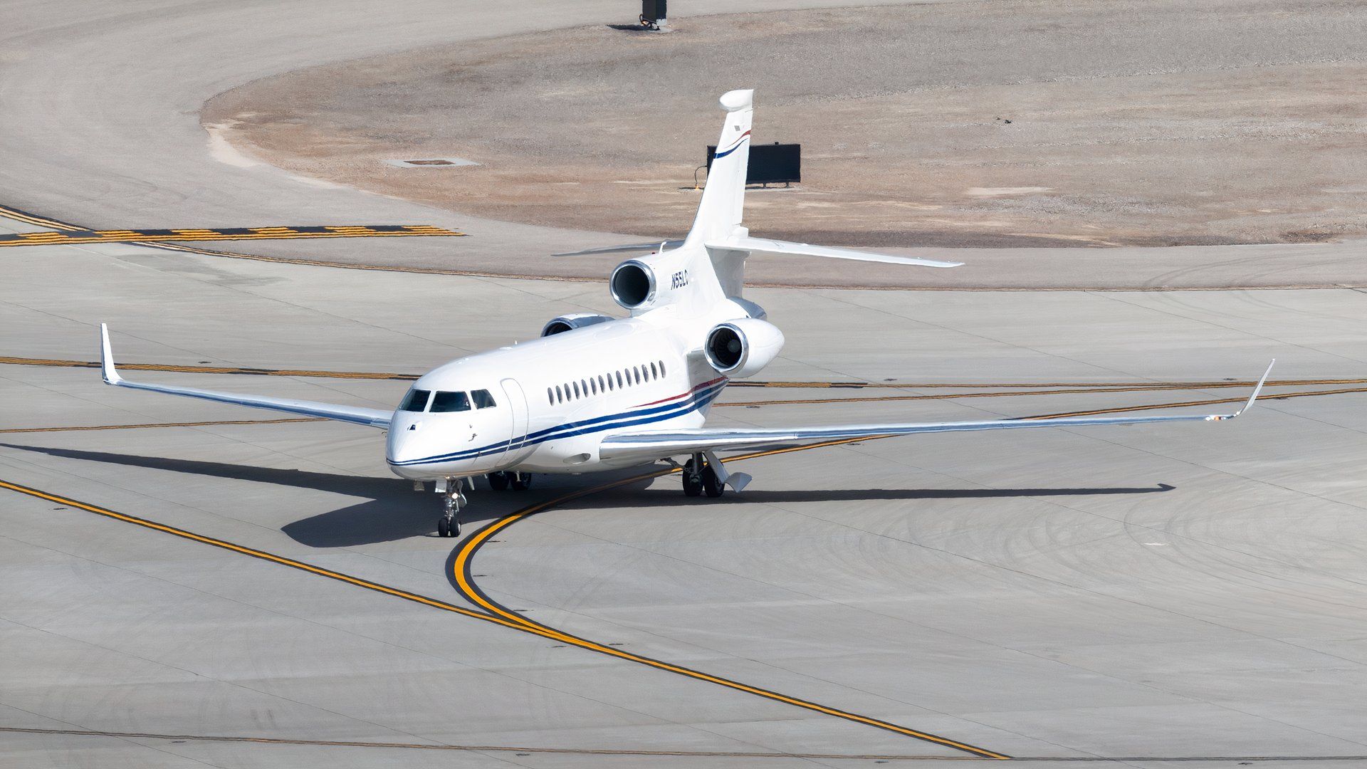 Harry Reid International Airport Closes 2 Runways After Private Jet Aborts Takeoff, Veers Off