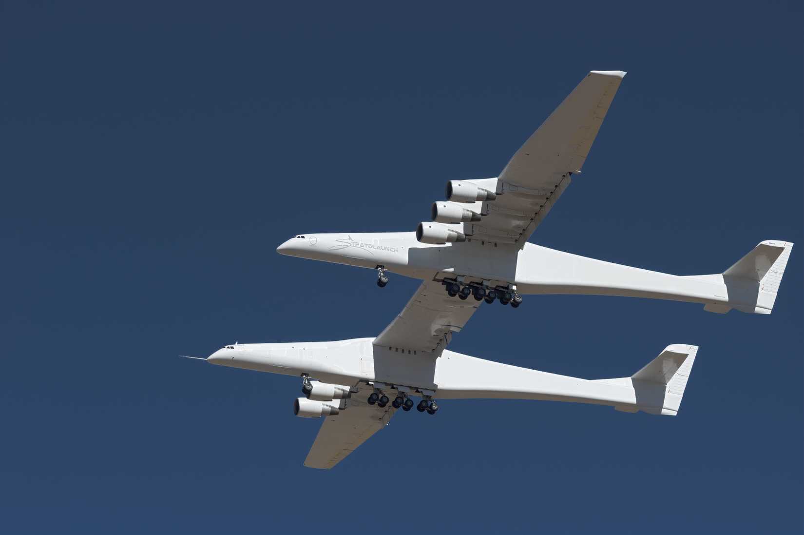 Stratolaunch In Flight