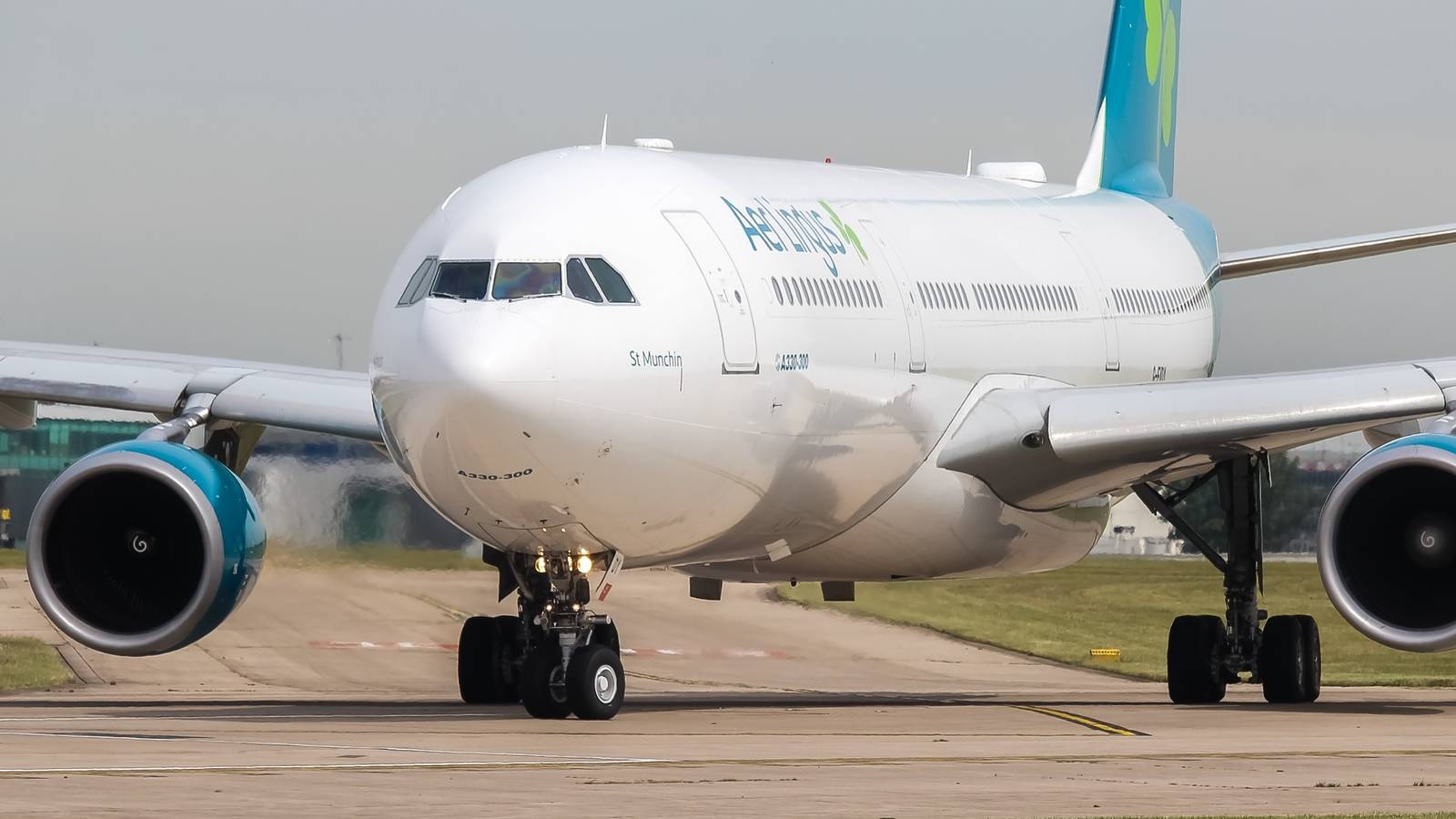 Aer Lingus cancela voos para 5 destinos e surpreende mercado internacional