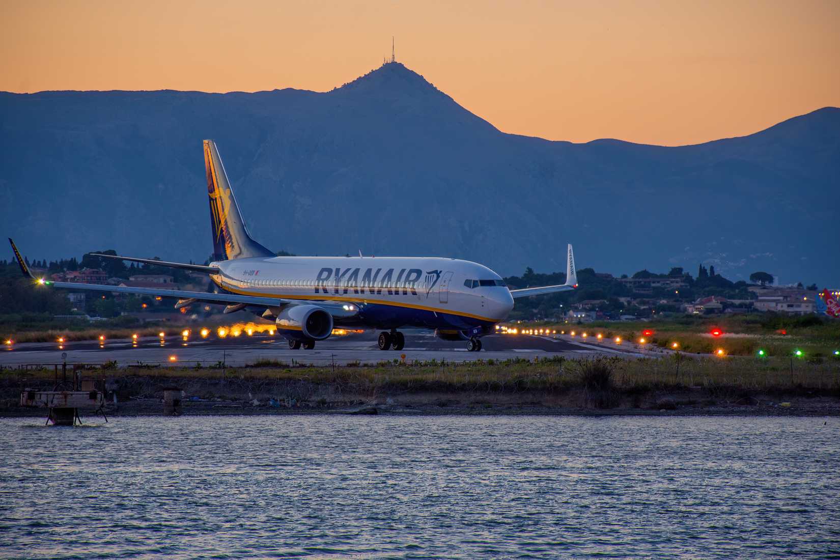 Ryanair Boeing 737 MAX 8 aircraft 