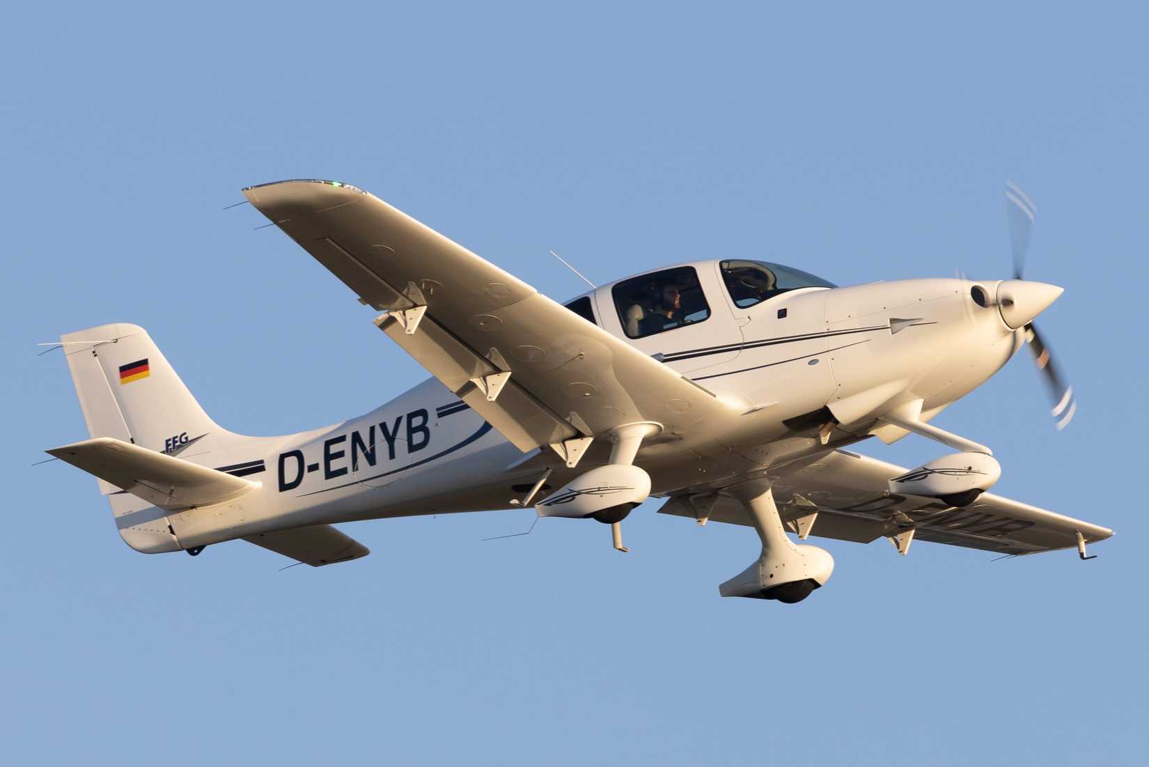 Hamburg, Germany - February 27, 2022 - FFG Braunschweig () at Hamburg Airport (EDDH : HAM) with a Cirrus SR20 G6 SR20 (D-ENYB : 2476).