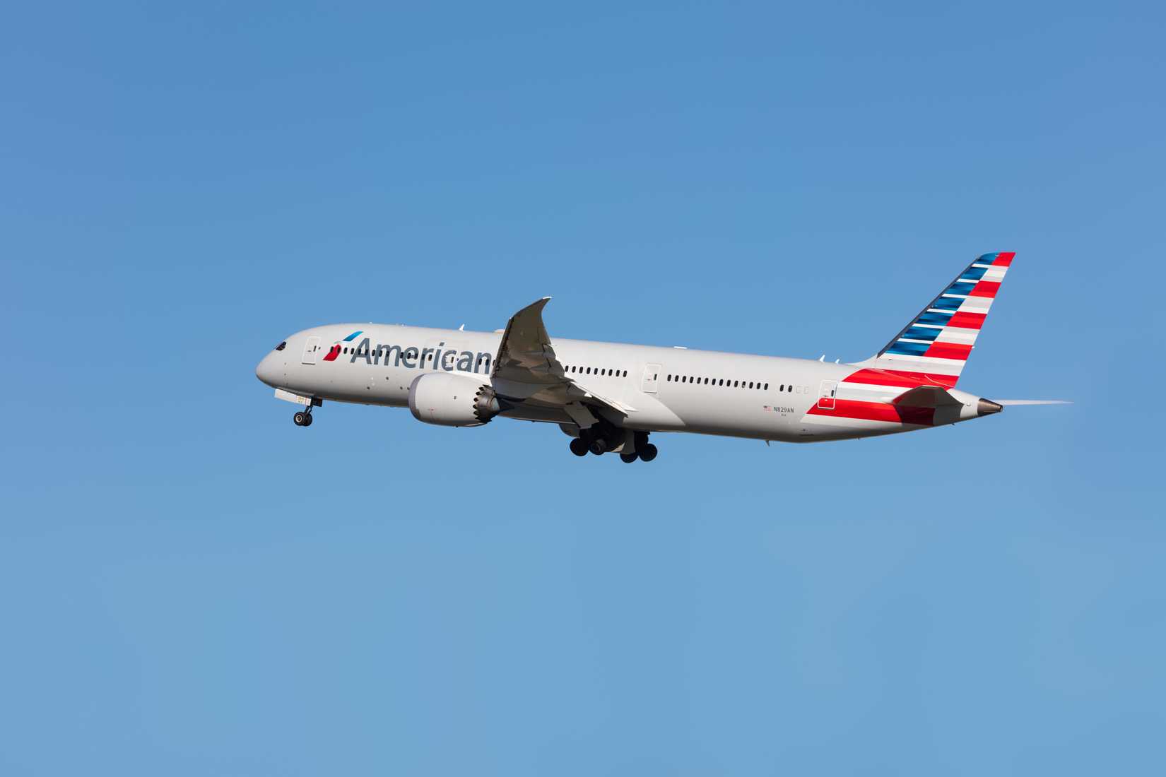 American Airlines Boeing 787-9 Climbing