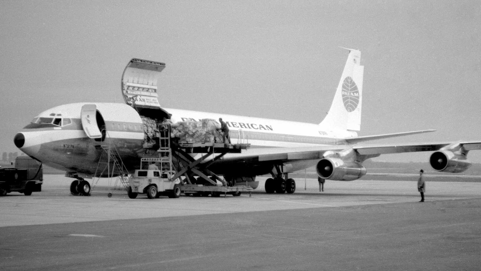 Pan Am Boeing 707