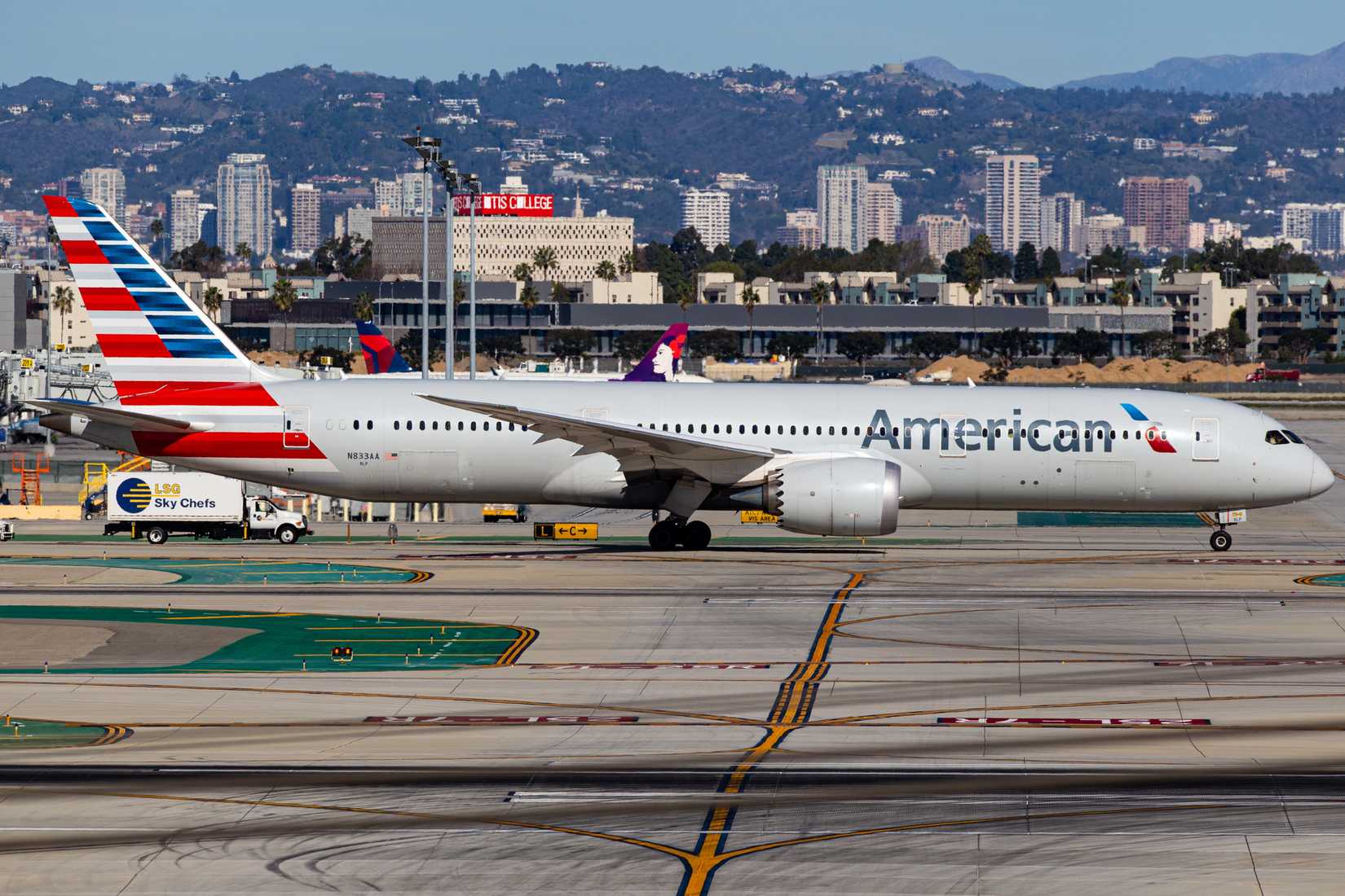 American Airlines 787-9
