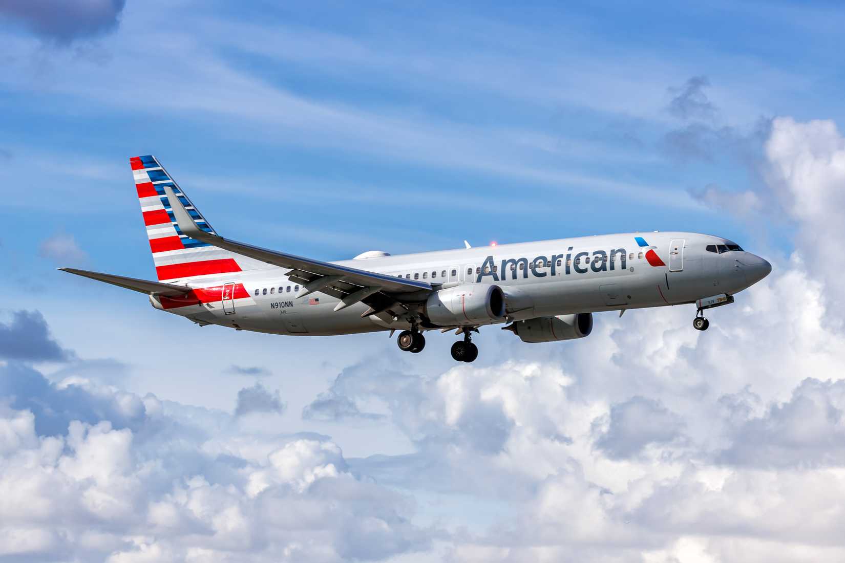 American Airlines Boeing737 in the skies