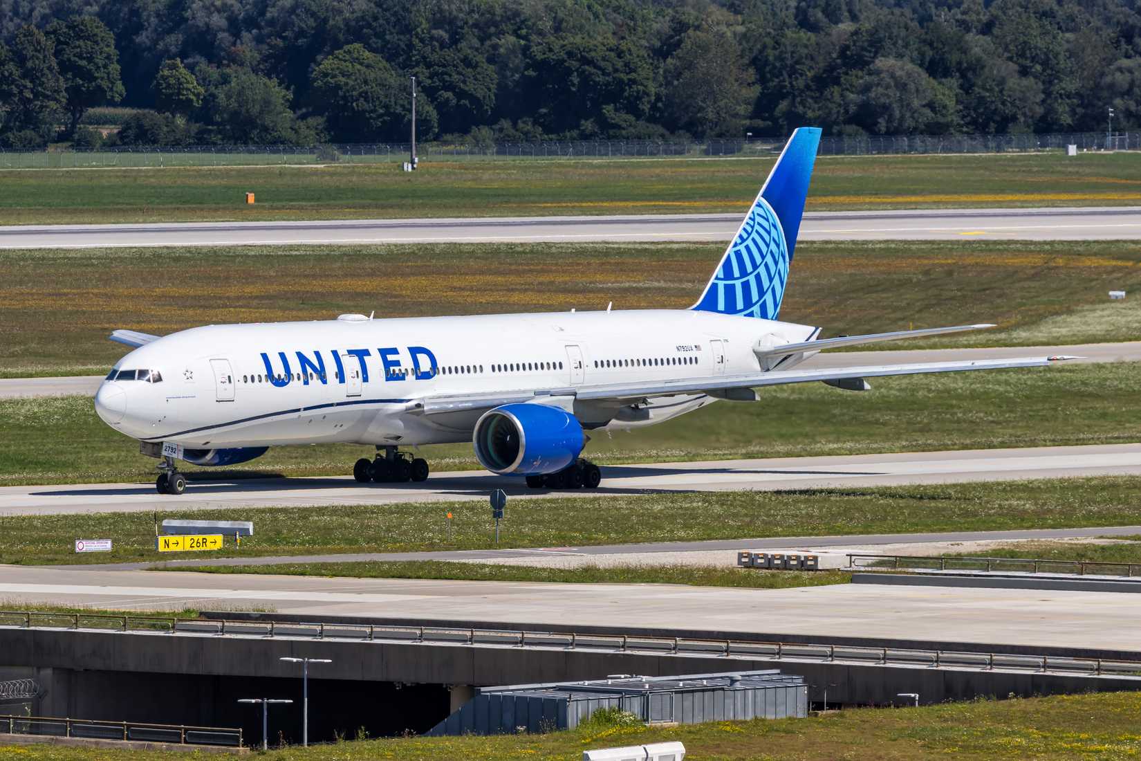 United Airlines Boeing 777-200ER
