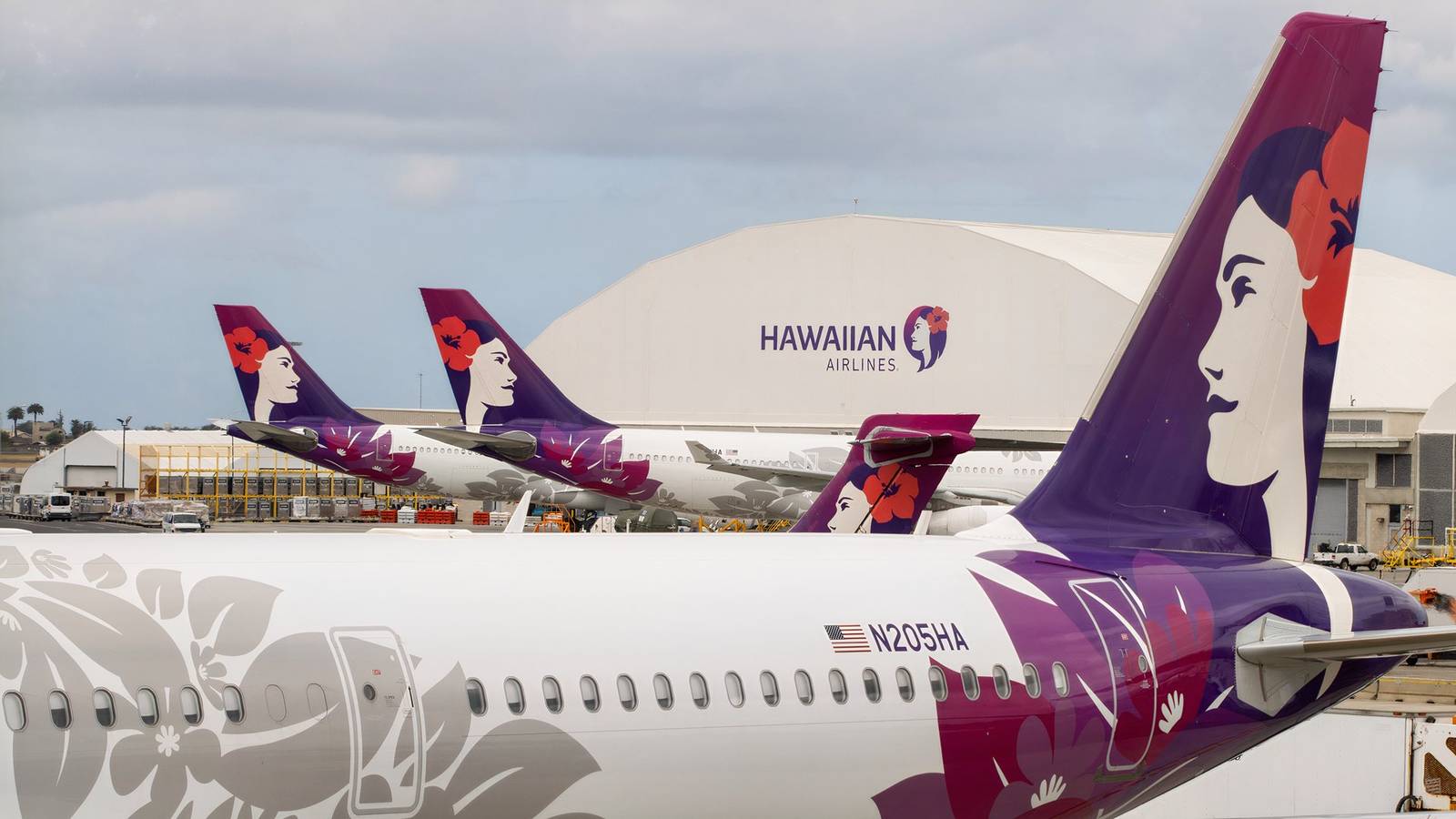 Hawaiian Airlines corta mais de 530 empregos em Oahu e afeta funcionários