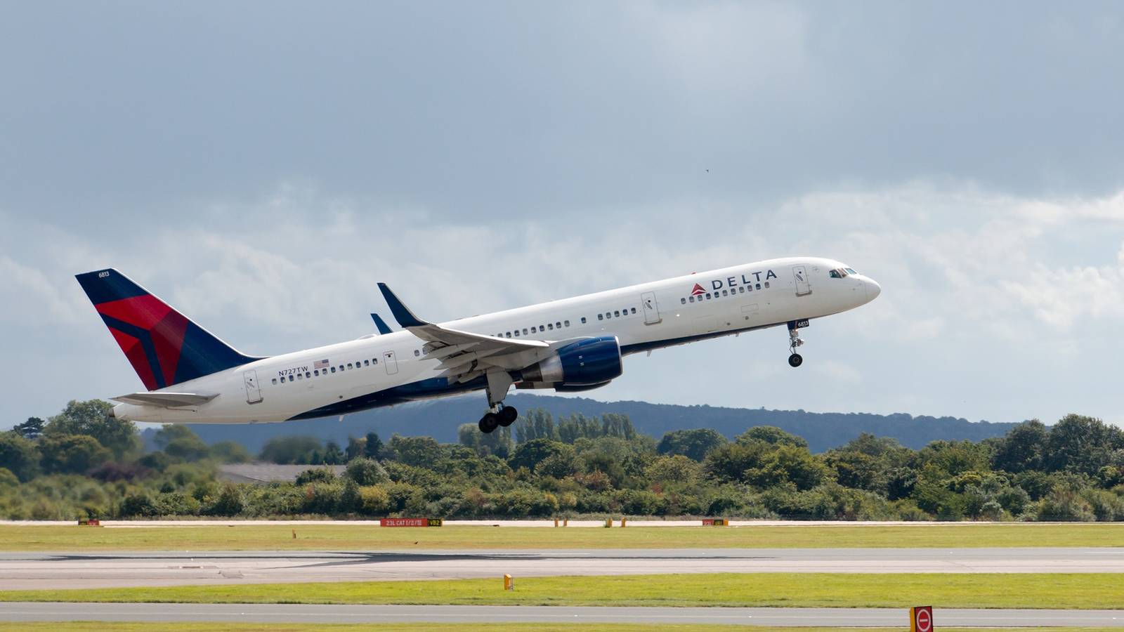 Delta anuncia novos voos da Boeing entre Boston e Reykjavík para 2027
