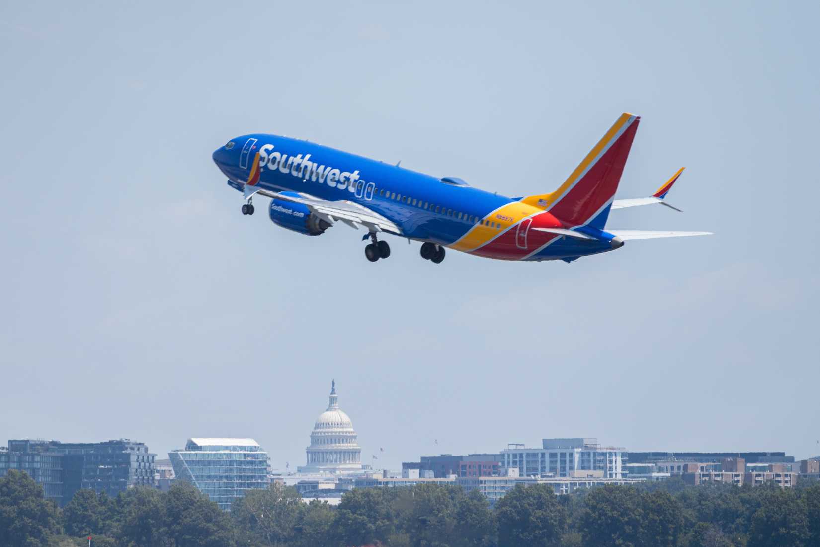 Southwest Airlines Boeing 737 takeoff