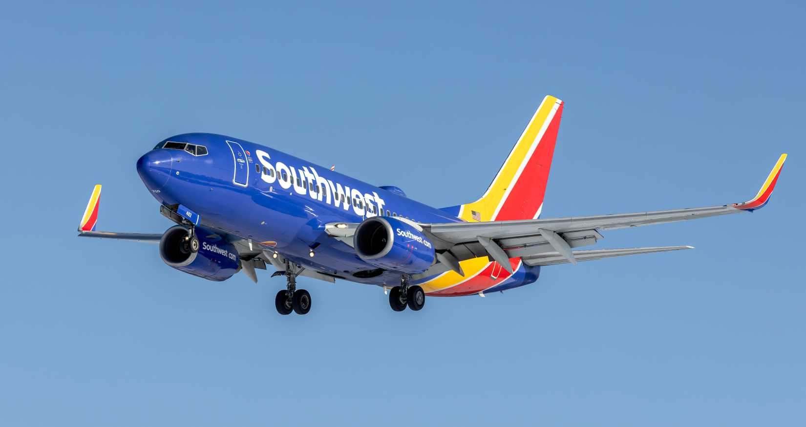 Southwest_Boeing_737-700_N482WN_BWI_MD4