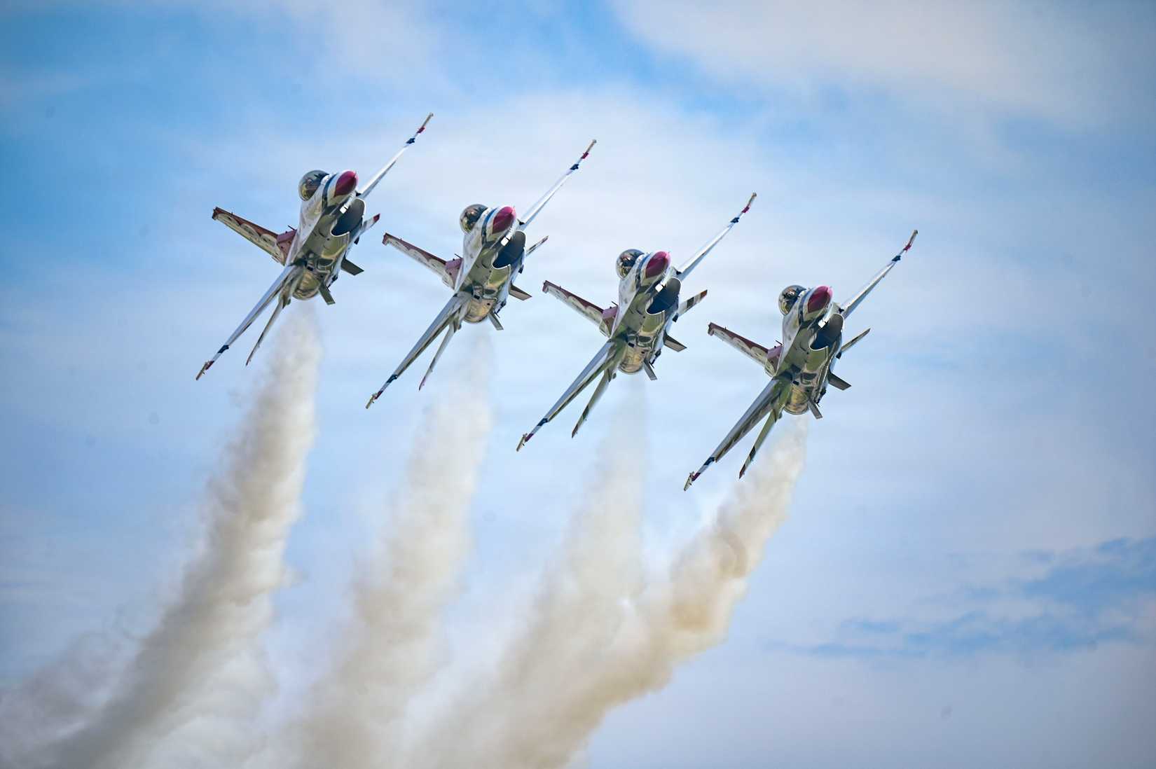 U.S. Air Force Air Demonstration Squadron Thunderbirds perform