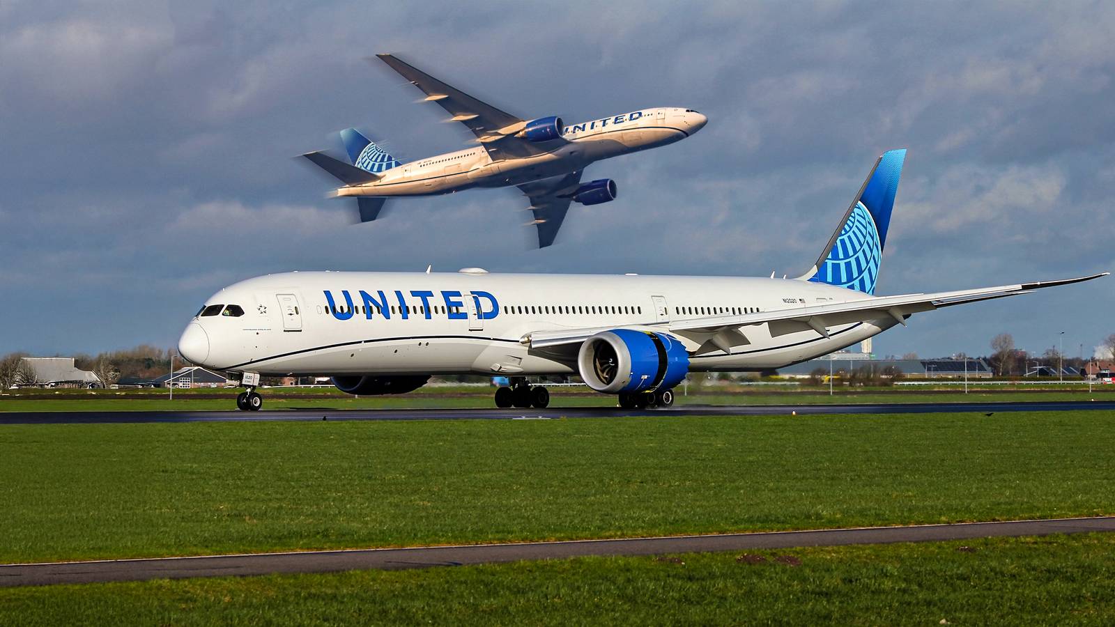 United Airlines troca Boeing 787 por veterano 777 na rota Newark–Atenas