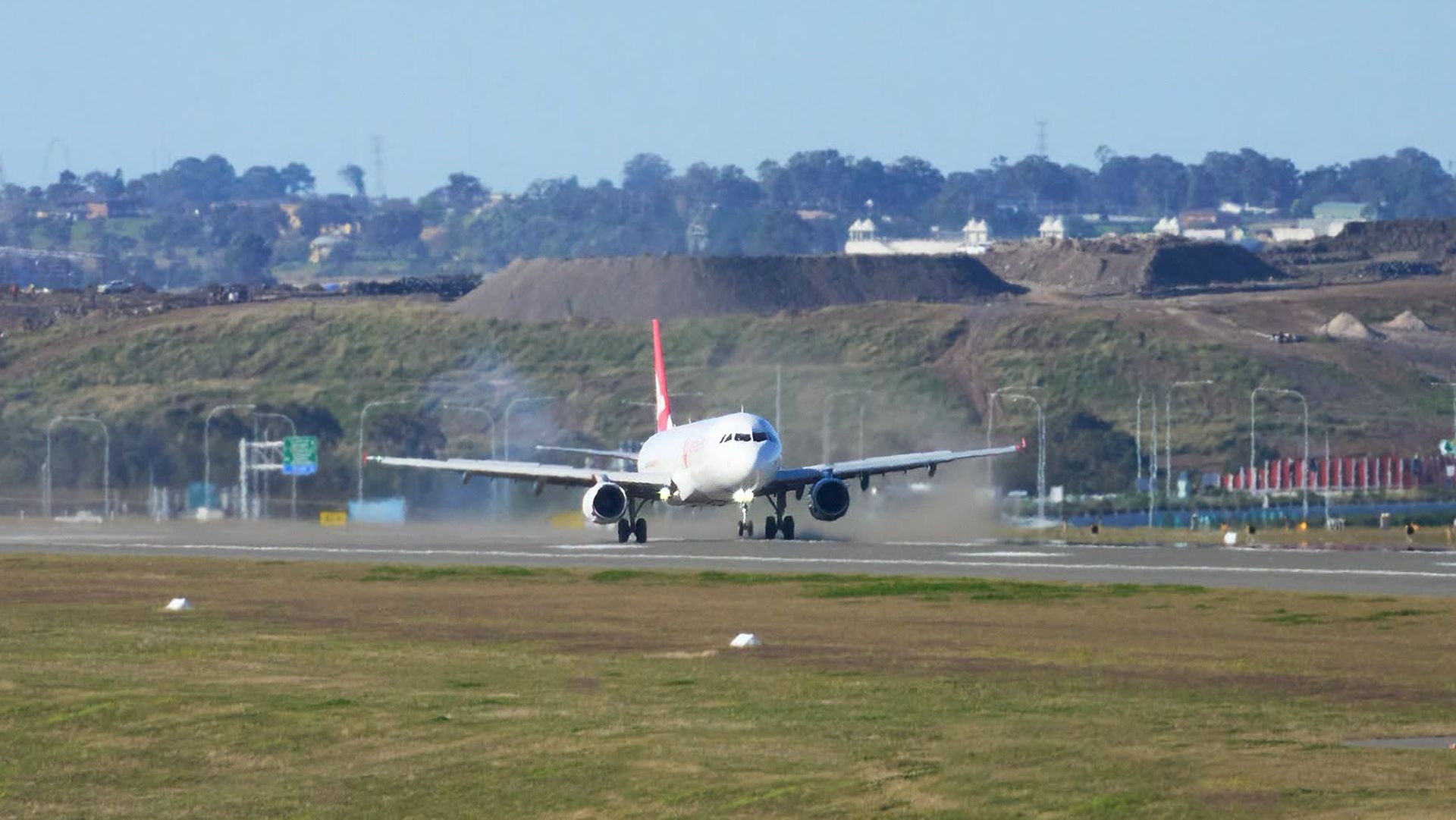 Sydney’s New $14 Billion Airport Officially Opens As First Jetstar Flight Takes Off