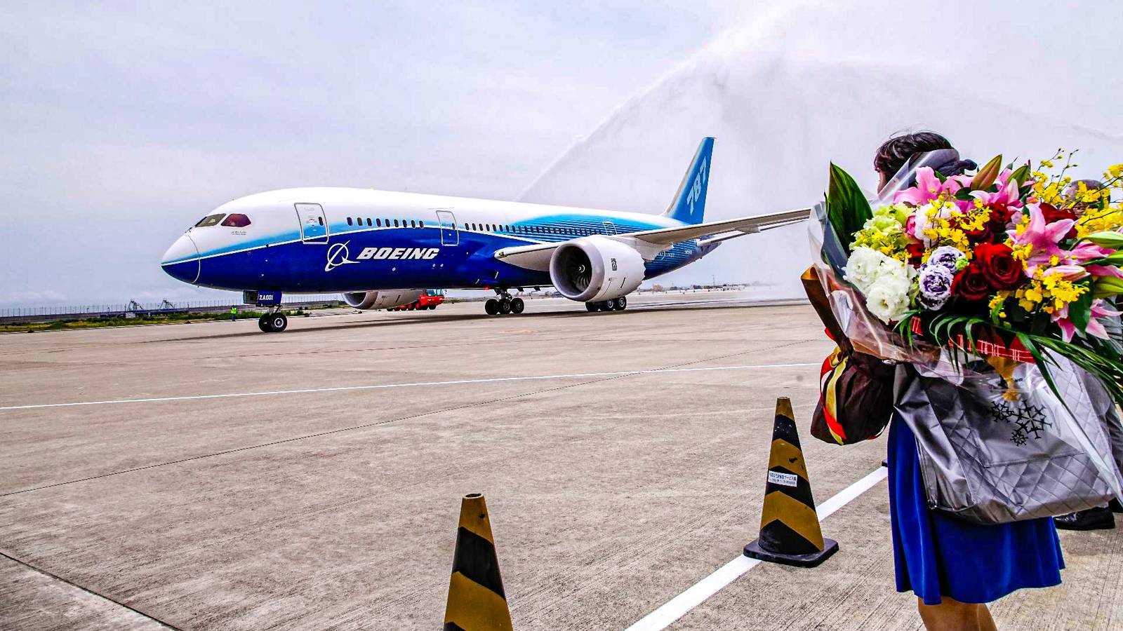 Boeing 787: meta de 10 aviões por mês ainda não garante lucro real