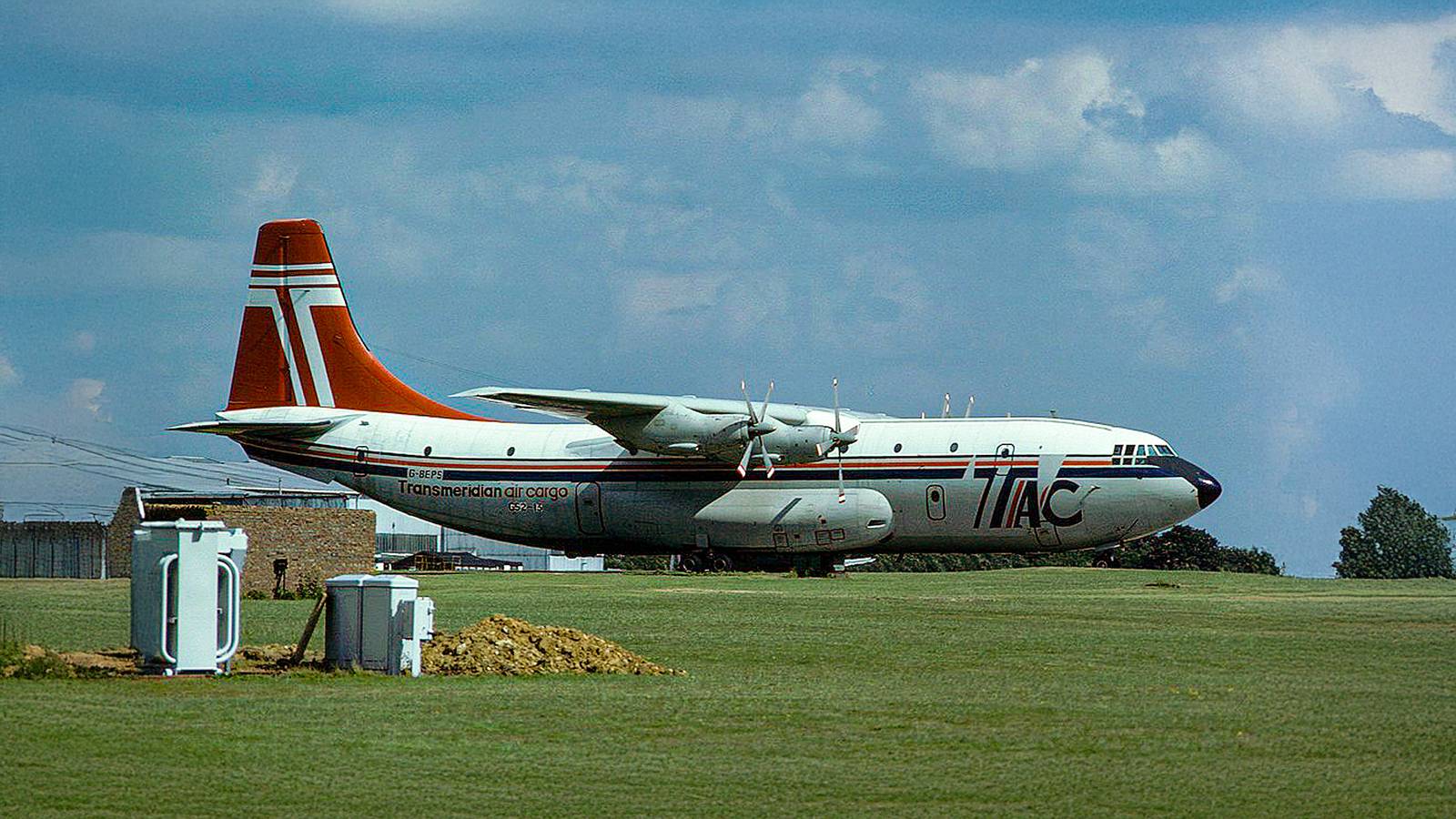 Short Belfast heavy‑lifter damaged by flood at Cairns Airport