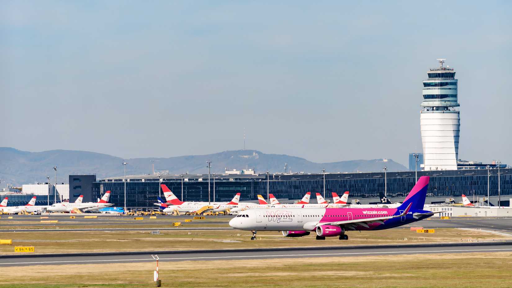 Wizz Air A321ceo Vienna