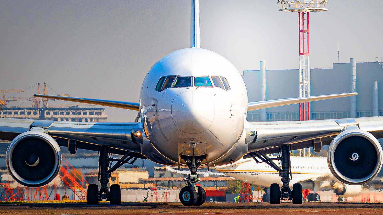 AerCap vende jatos Boeing 767 cargueiros mesmo com queda na demanda