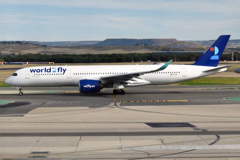World2Fly A350-900